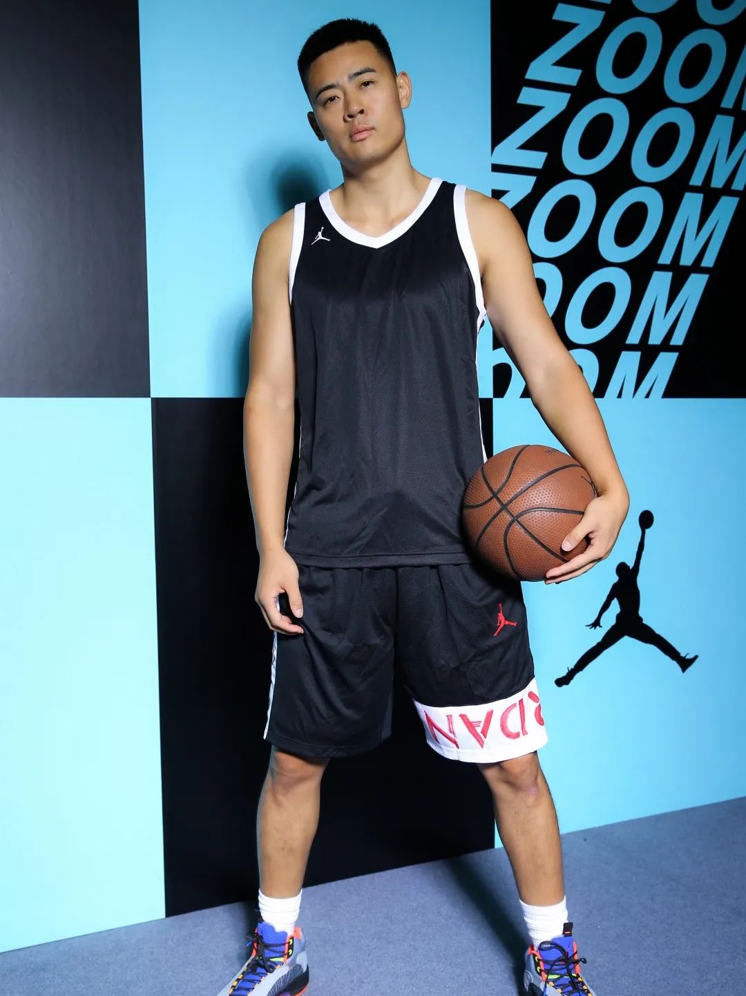 上海静安大融城3周年庆火爆来袭!看NBA3X上海站、欣赏绝美舞台剧