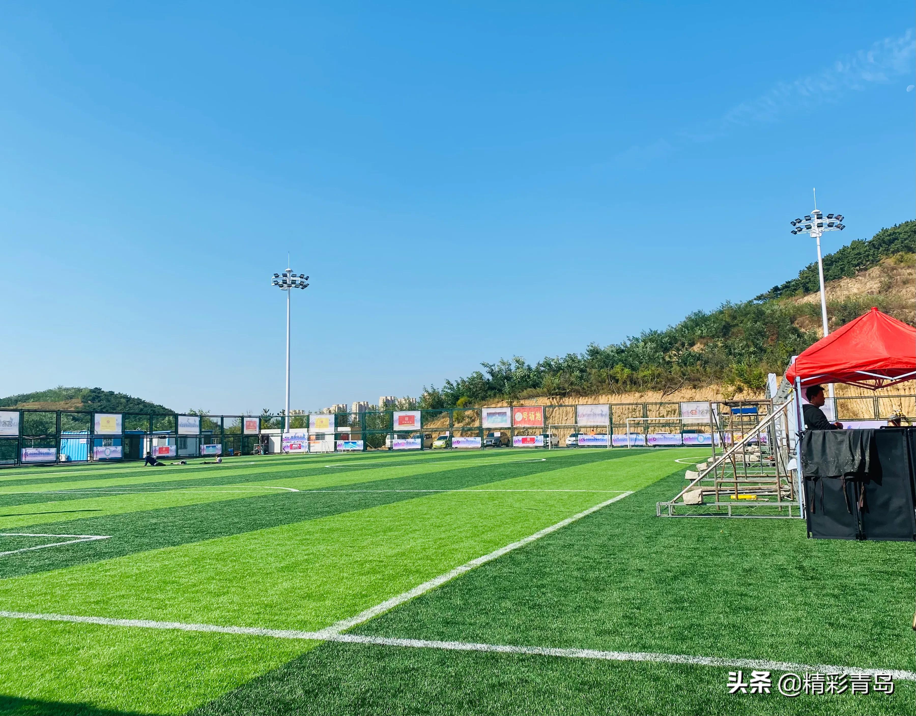 2018年崂山区社区杯足球比赛,踢球去社区联赛