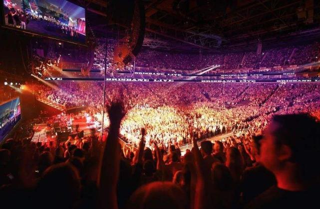 澳洲马桶出现蛇,澳大利亚遇到蛇要不要报警