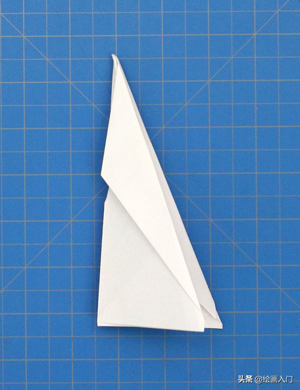 快速叠纸飞机教程,最容易叠纸飞机的教程