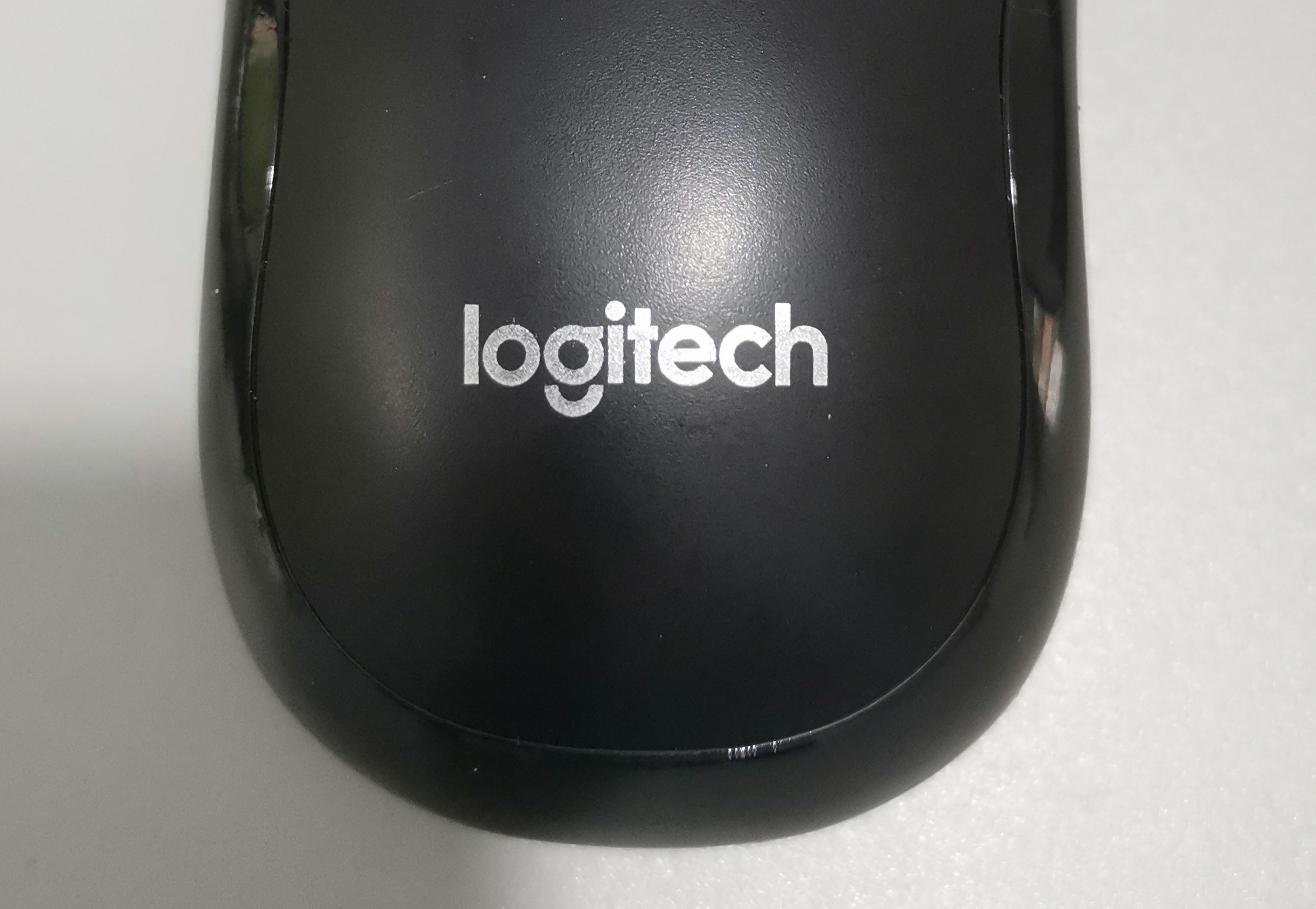 拼多多买到仿冒鞋百分百退款,拼多多有人卖杂牌机如何举报