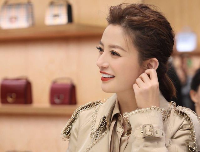 赵薇高马尾,赵薇减肥后照片