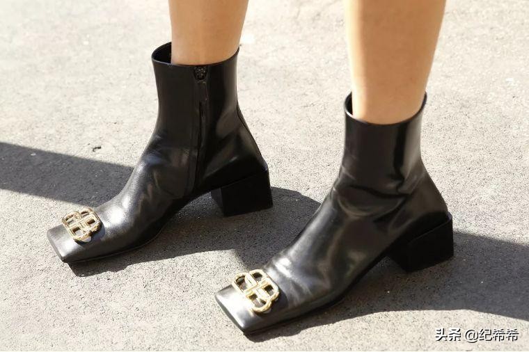 2022最流行百搭的鞋子夏天,今年流行什么鞋子百搭款