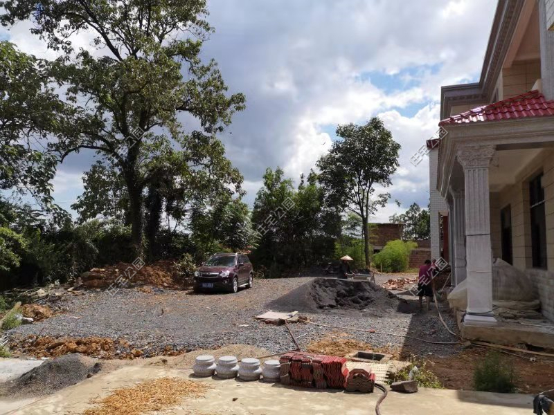 把房子交给农村堂弟，17万盖两层，建成村里头一栋别墅