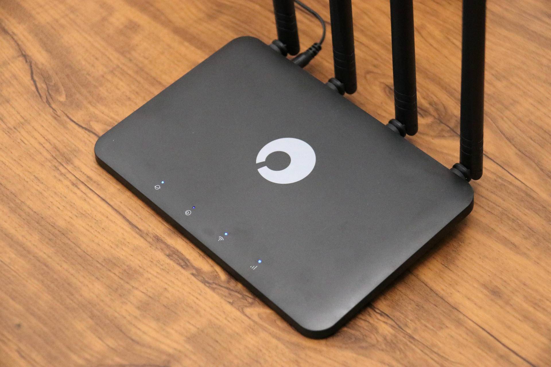 蒲公英4g路由器怎么取出卡槽,蒲公英4g插卡无线路由器如何组网