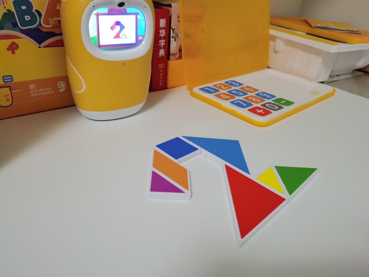 聚齐“语数英”三科辅学，牛听听读书牛幼小衔接好帮手