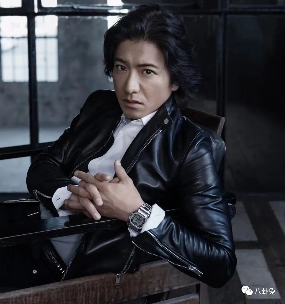 几百块装饰手表,几百块的天花板手表