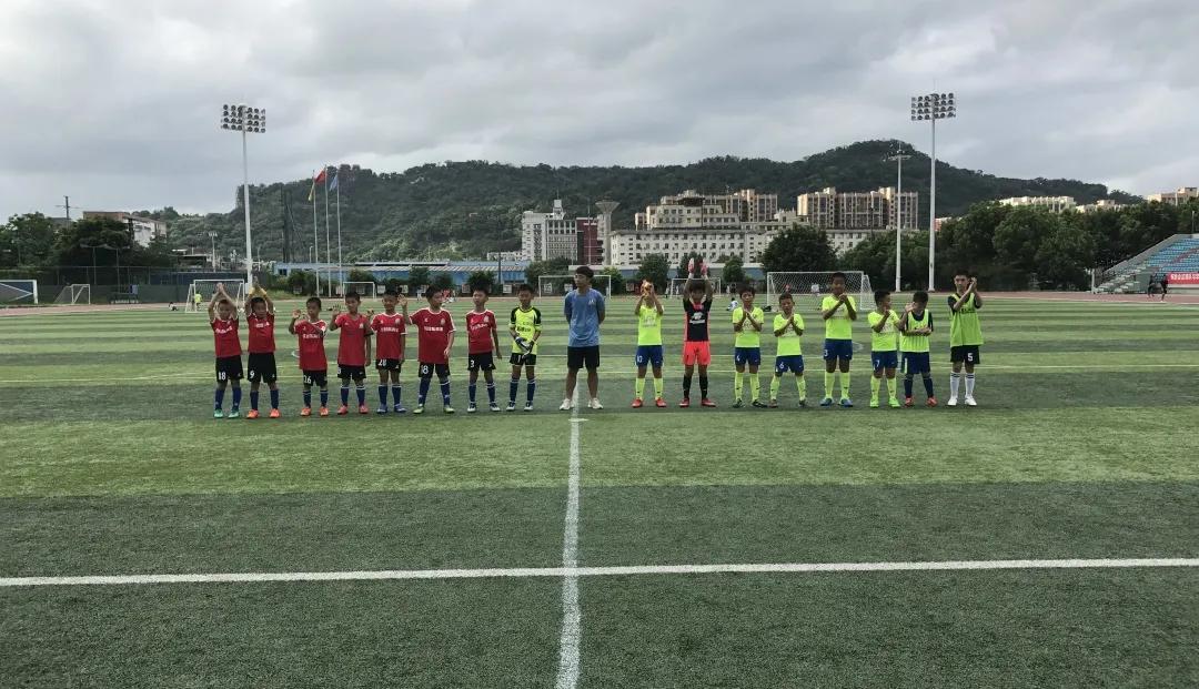 2022建阳曼山小学足球队最佳球员,建阳区曼山小足球赛