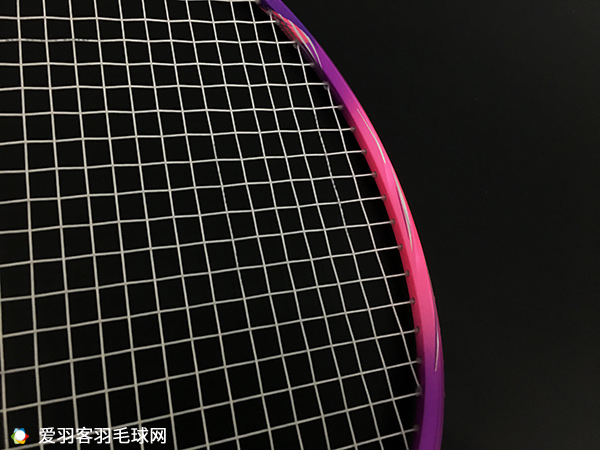 青春靓丽粉色系——阿迪达斯球拍STILISTINW5测评