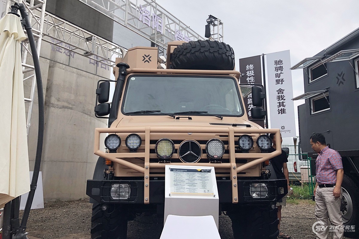 诺马迪森房车100万以内,1300万诺马迪森越野房车旅游