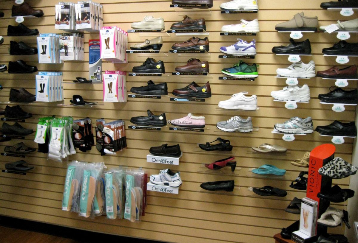 开鞋店一年赚100万,深圳小伙开店成功案例