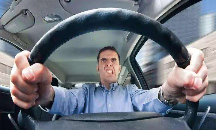 新车磨合期需要注意哪些驾驶技巧,新手新车磨合期注意事项