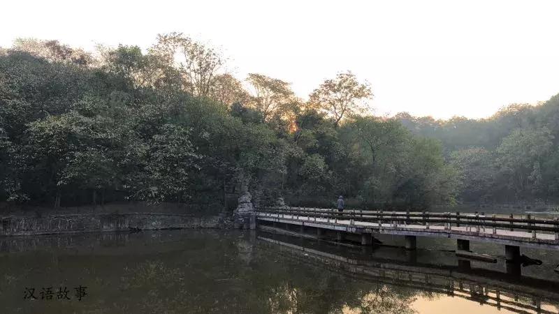 外公的江湖（中英对照）