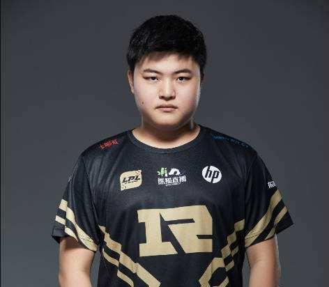 g2赛后玩梗,uzi峡谷之巅遇到g2