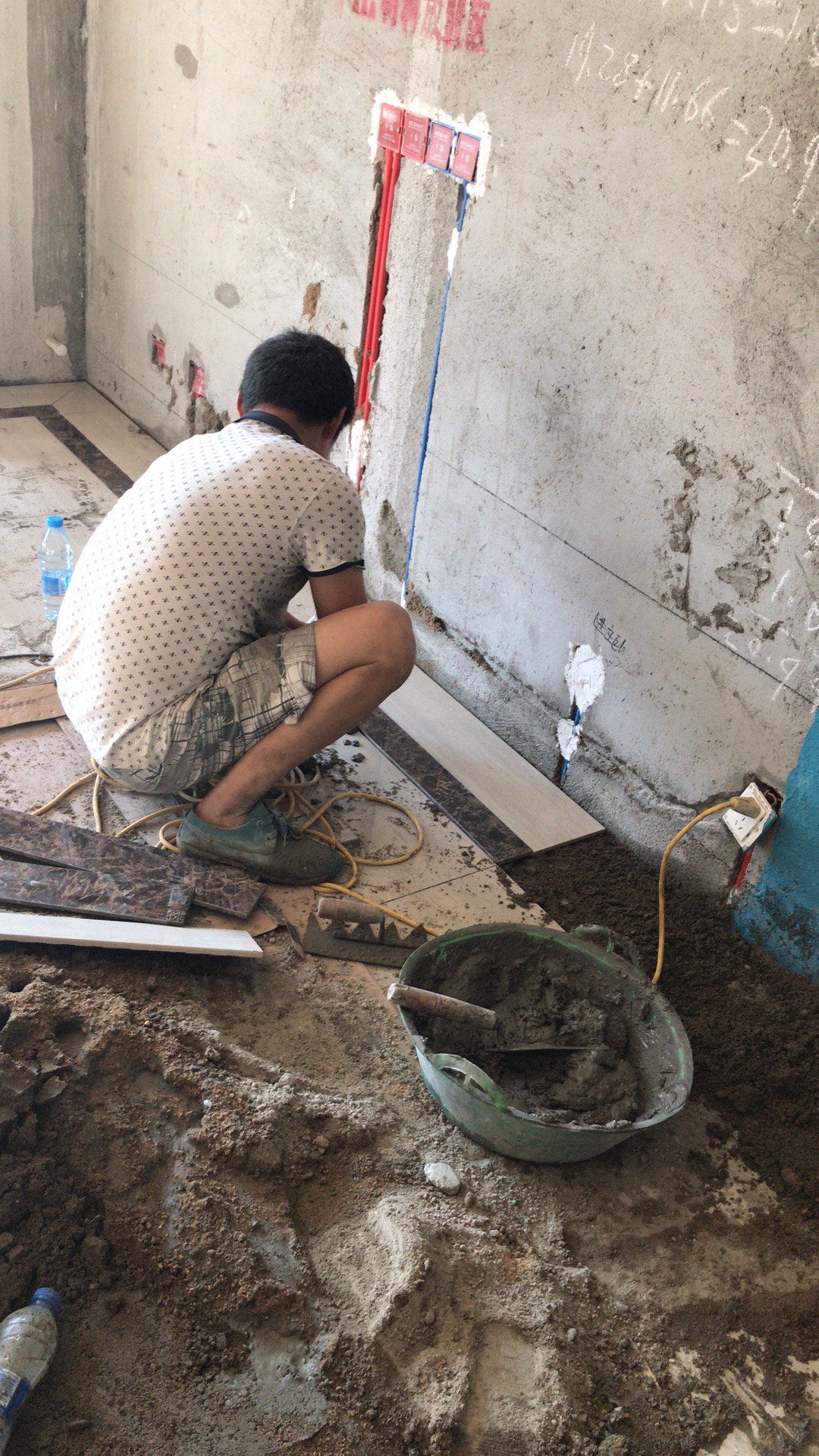 驻马店爱客首府装修完美收官,燎锅底亲戚们看了都赞不绝口!