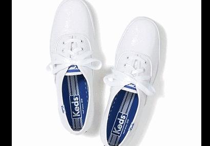 买一双平底的小白鞋,想买便宜的小白鞋怎么搜