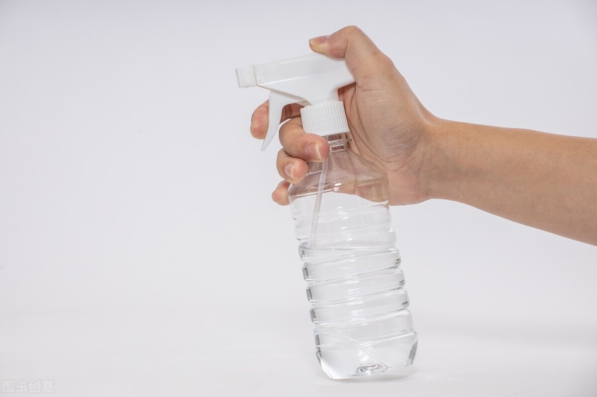 兔子受伤了怎么治疗,兔子脚受伤了会自愈吗