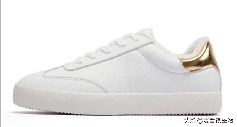 如何正确清洗鞋子内部,鞋子网面脏了有什么妙招来清洗