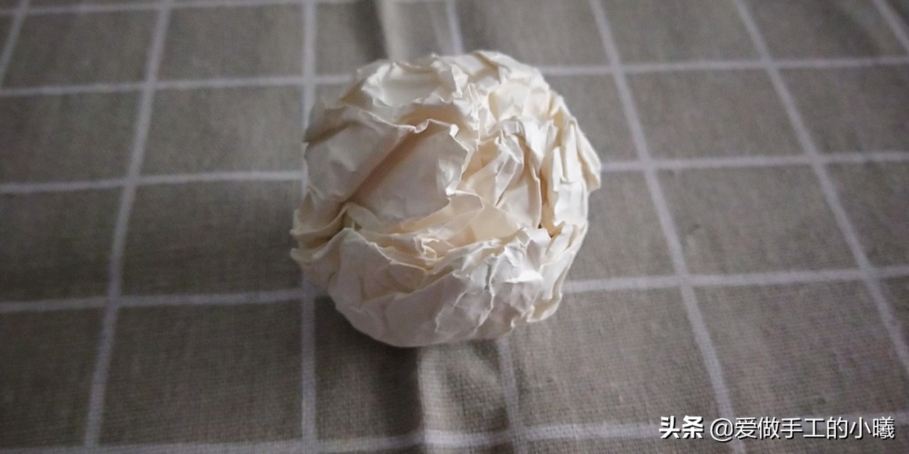 折纸玫瑰花简单易学图片,卷心玫瑰花折纸教程图解