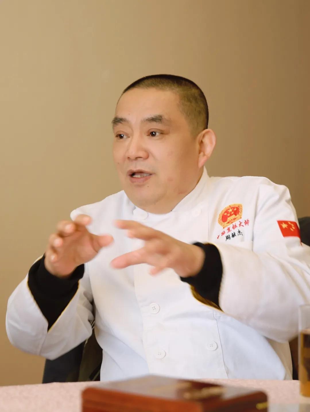 专业，创新，科班，看这位宜兴大师用心烧制的人生大餐