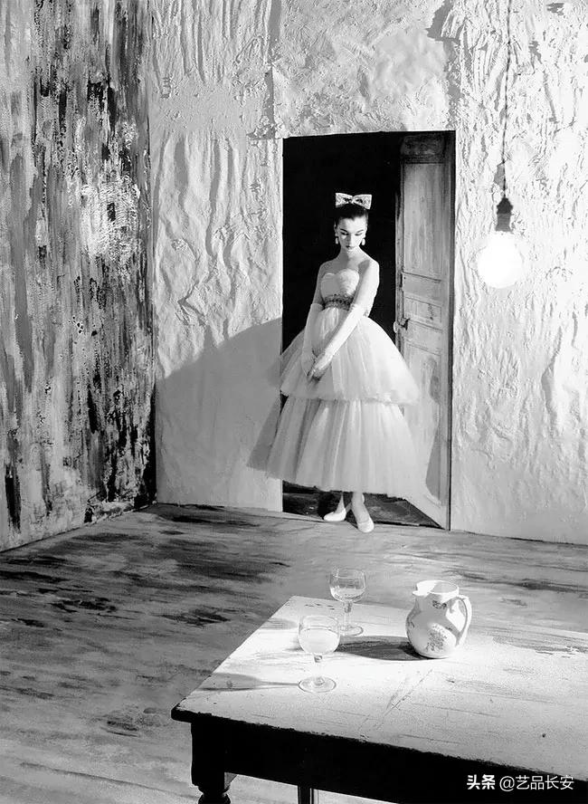 最具风情的复古美人,镜头下的少女仙气十足太美了