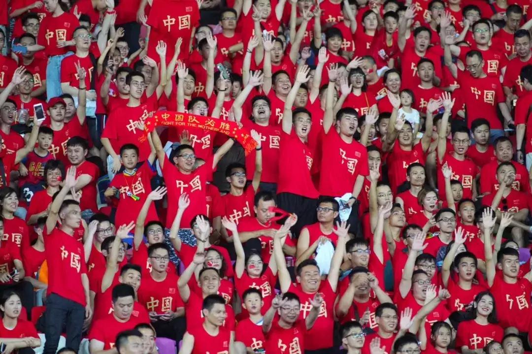 里皮上任第一场比赛,里皮重掌帅印吹响集结号