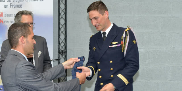 利用不幸大做广告，沙特狂风被击落后，一公司的神奇计数器更新了