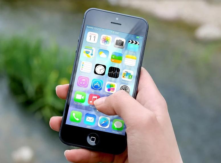 卖肾换苹果手机的小伙如今怎样了,当年为了苹果手机而卖肾的人