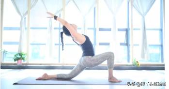 调节内分泌瑜伽动作练习,女性内分泌瑜伽教程