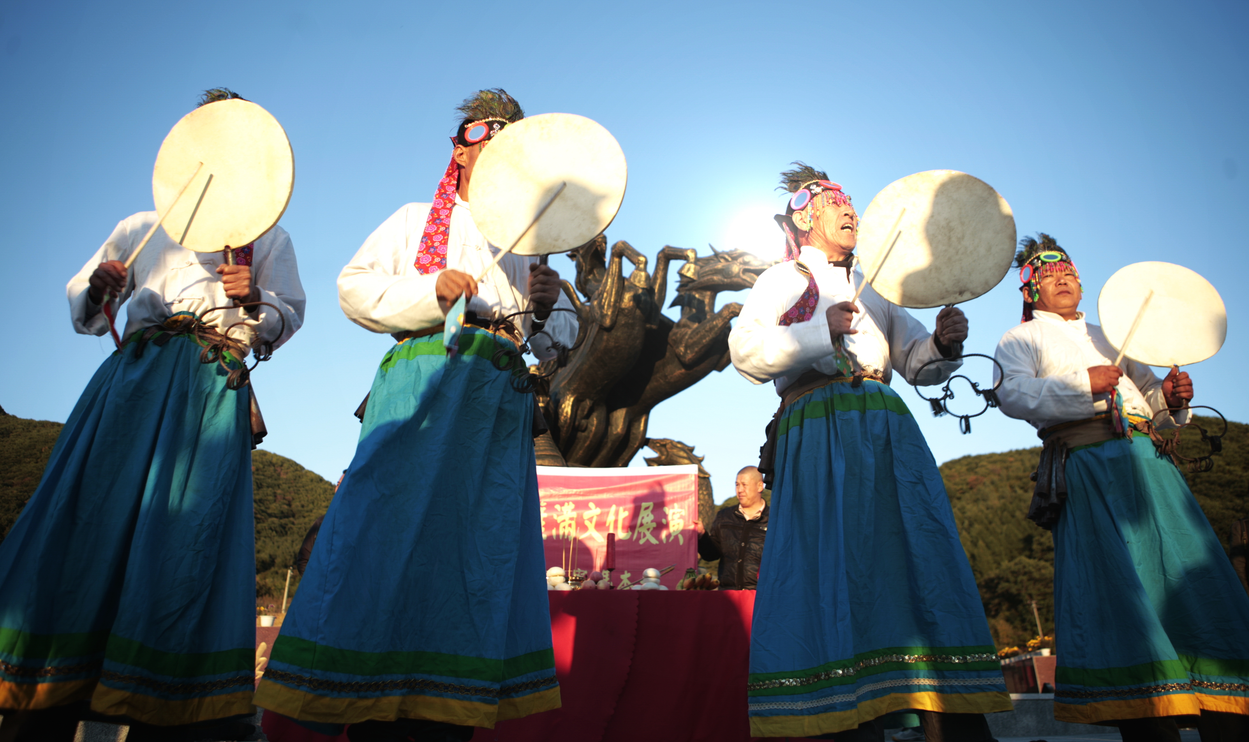 耄耋老猎人述说长白山中的满族猎人如何过冬至节