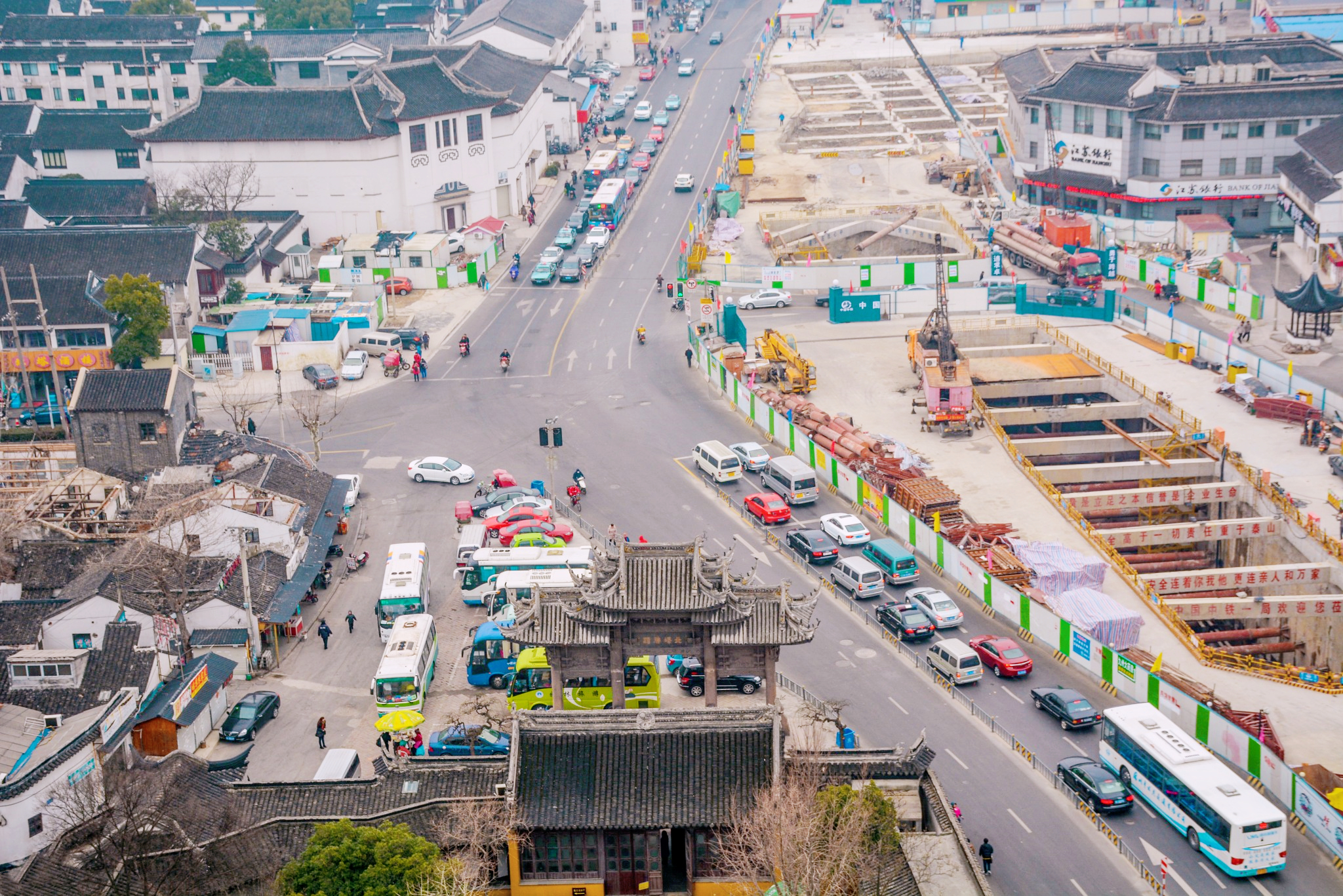 2021年苏州gdp与南京gdp,苏州市区gdp对比南京市区