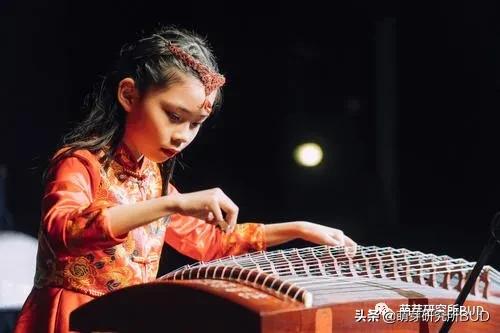 什么兴趣班适合大龄孩子学,什么年龄报兴趣班