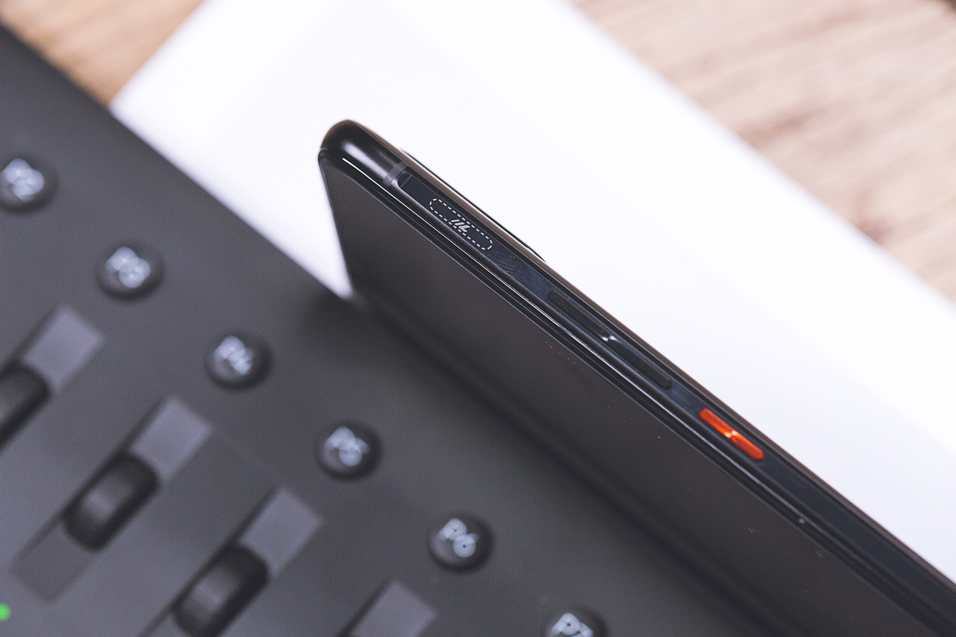 vivoiqoo最高画质玩游戏,vivoiqoo一代性能模式