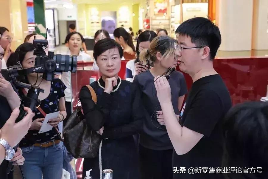 单品销售过千亿产品,银泰百货营收排名