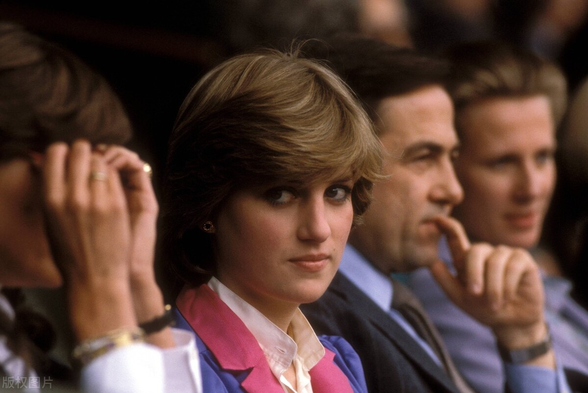 被丈夫嫌弃抛弃的女人,被丈夫嫌弃的老婆