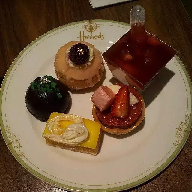 英国留学最省钱的app,英国留学交学费哪种方式最省钱