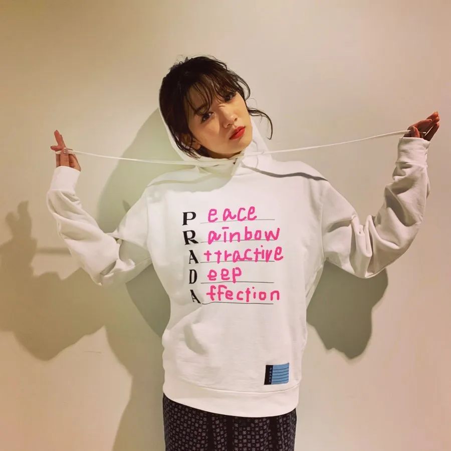 超好看的韩国原单卫衣,卫衣最新韩国款