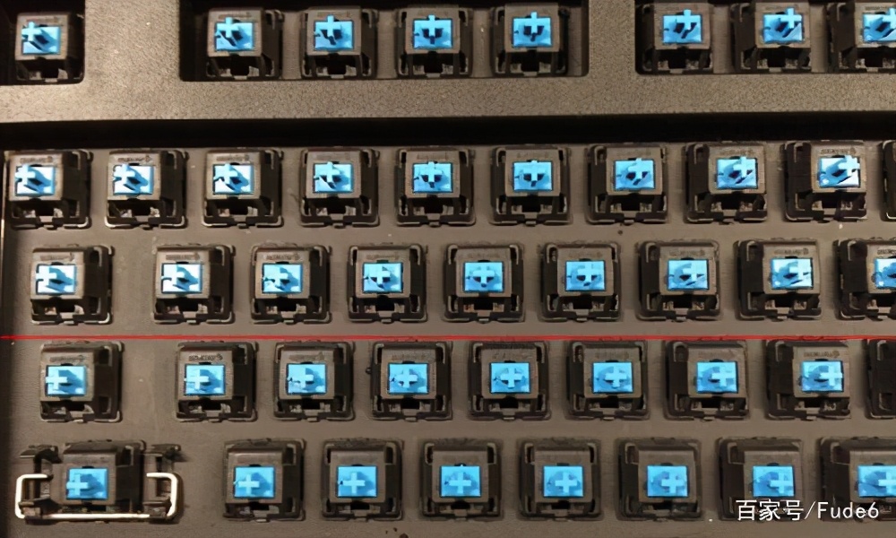 鏈烘閿洏鎬庝箞娓呯悊,鏈烘閿洏娓呮礂鏁欑▼