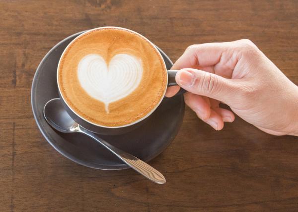 喝完咖啡还是有困意,喝完咖啡感觉没啥用