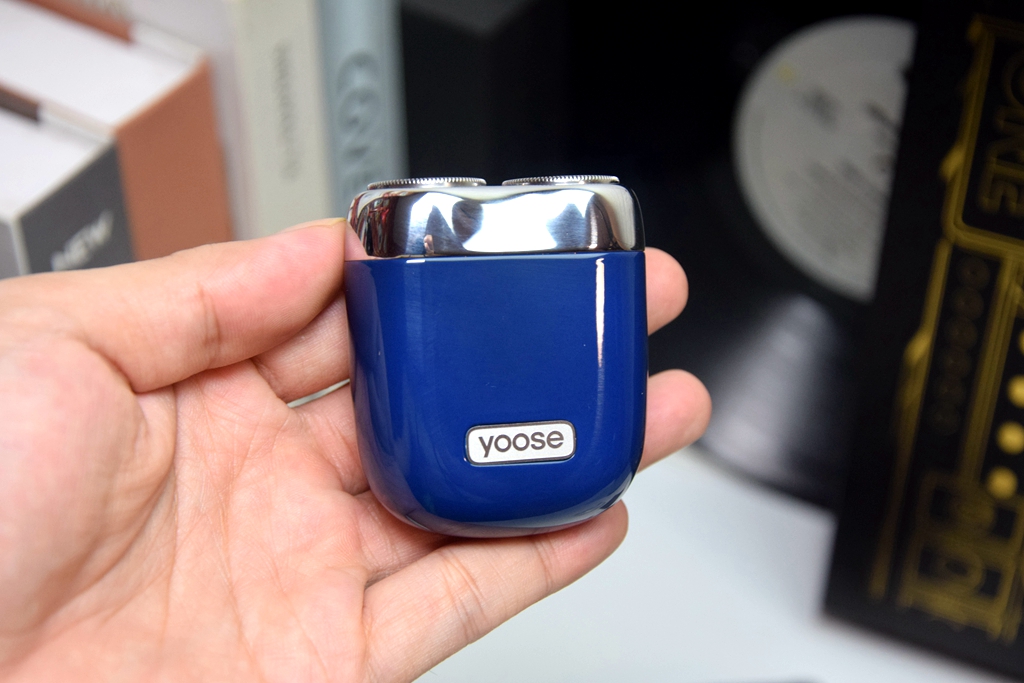 yoose合金款剃须刀真实测评,yoose初号色剃须刀真实测评