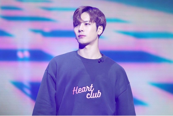 如何评价王嘉尔的商业价值,王嘉尔做到极致人生才会开挂