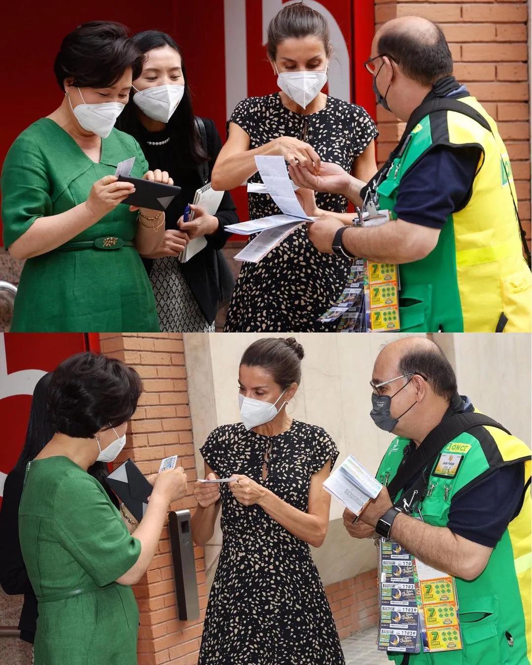 西班牙莱后不敌韩第一夫人，二穿旧裙老气突显，全靠高马尾撑精神