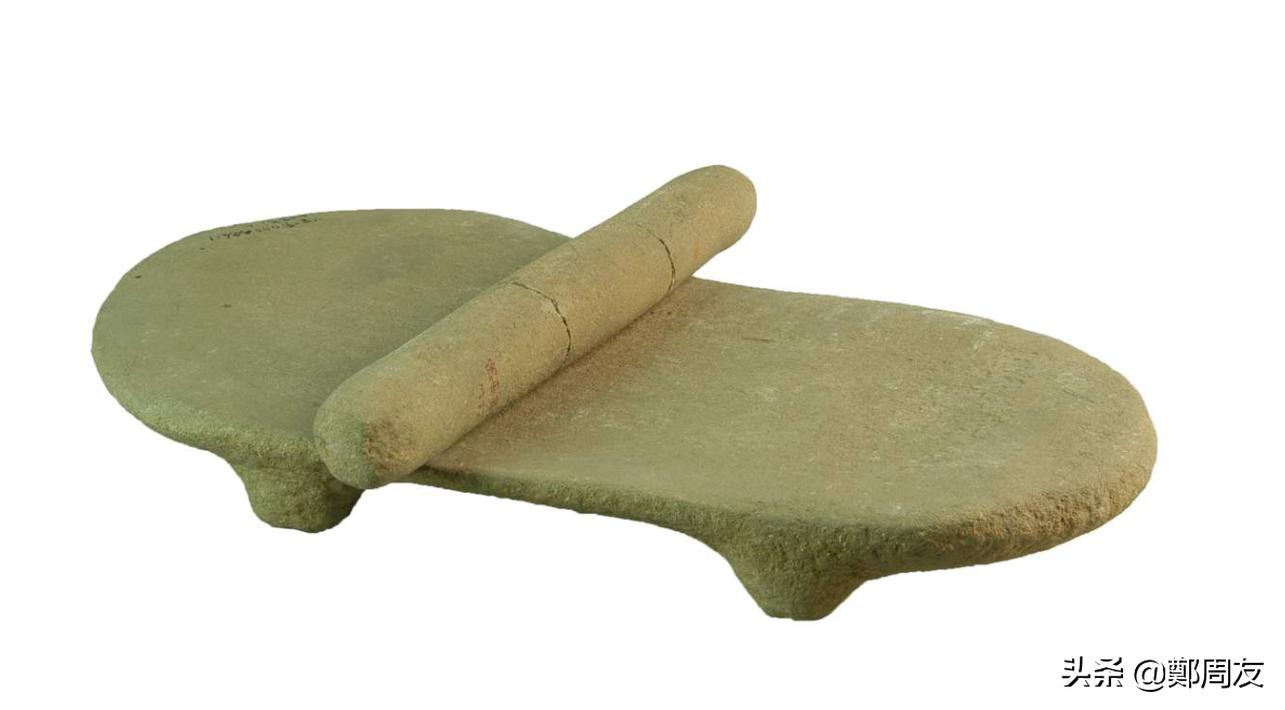 裴李岗遗址挖出来的东西,河南发现裴李岗时期遗址