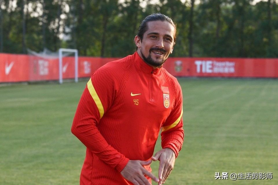 李铁中国足球对日本比赛视频,李铁率领国足打日本