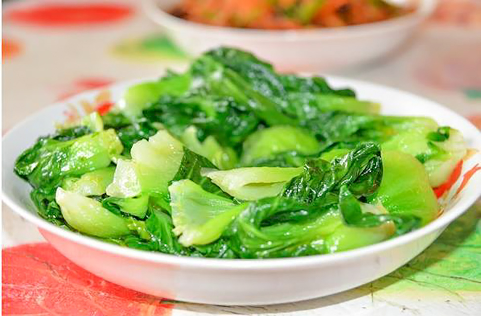 炒蔬菜时,学会这4个秘诀,叶子翠绿不发黄,清脆爽口又美味