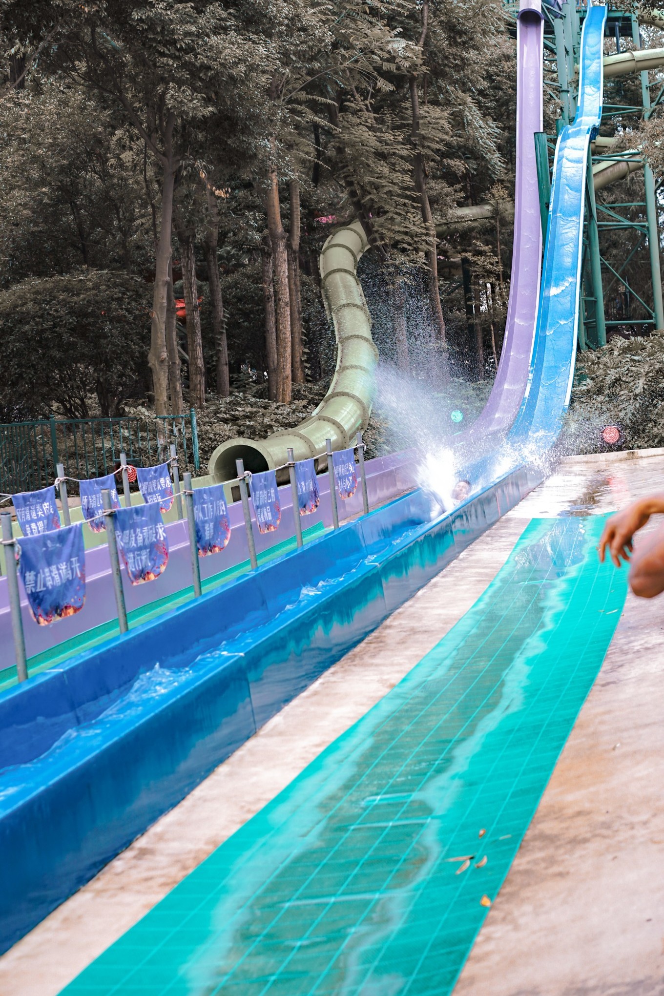 成都国色天乡水上乐园最高的项目,成都国色天乡乐园水上乐园攻略