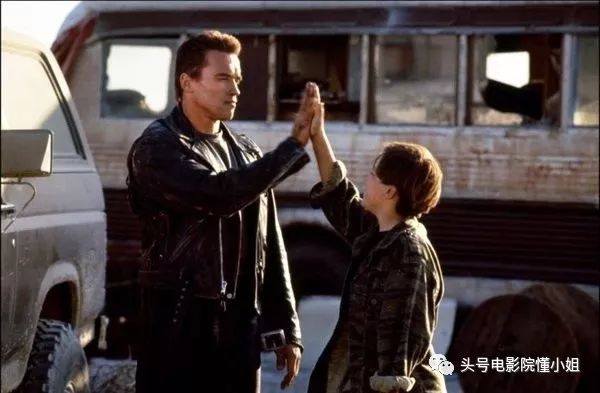 卡梅隆终结者,卡梅隆终结者归来