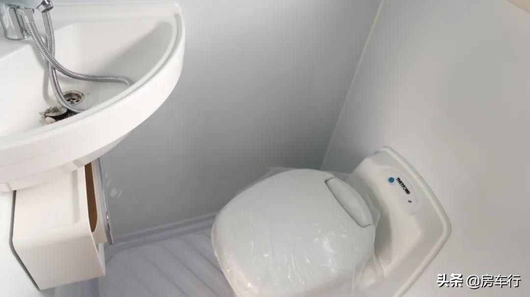 热门房车车型大全,房车十万左右高颜值的车