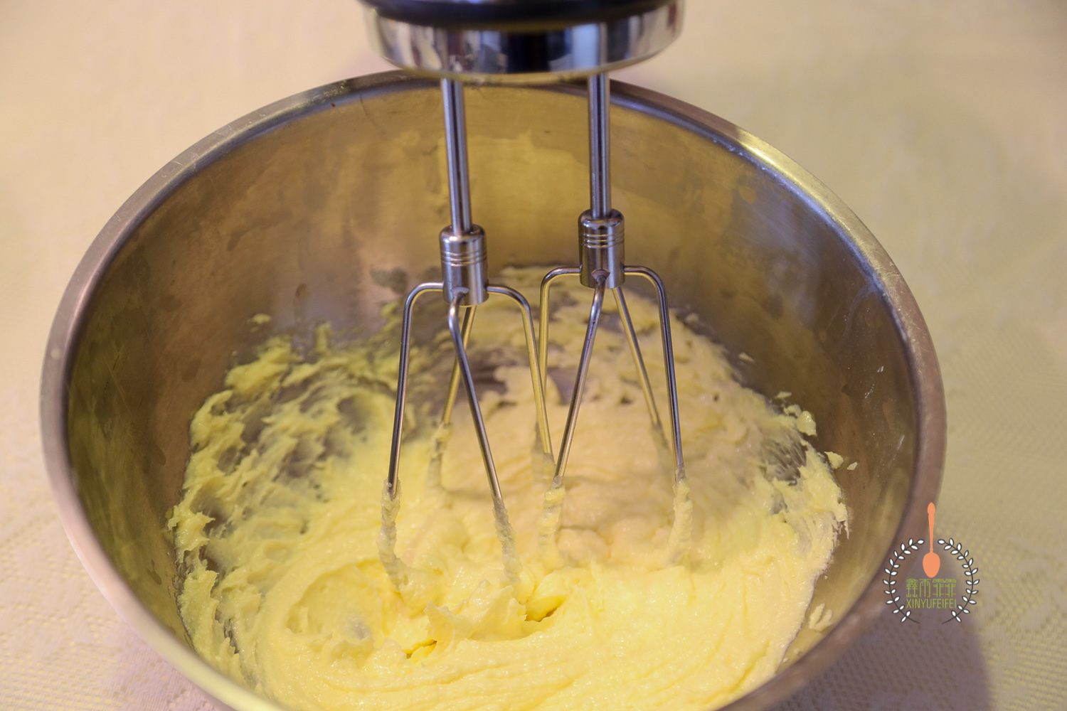 星巴克卖15一个，花同样钱自己动手做了8个，一次过足瘾，随便吃