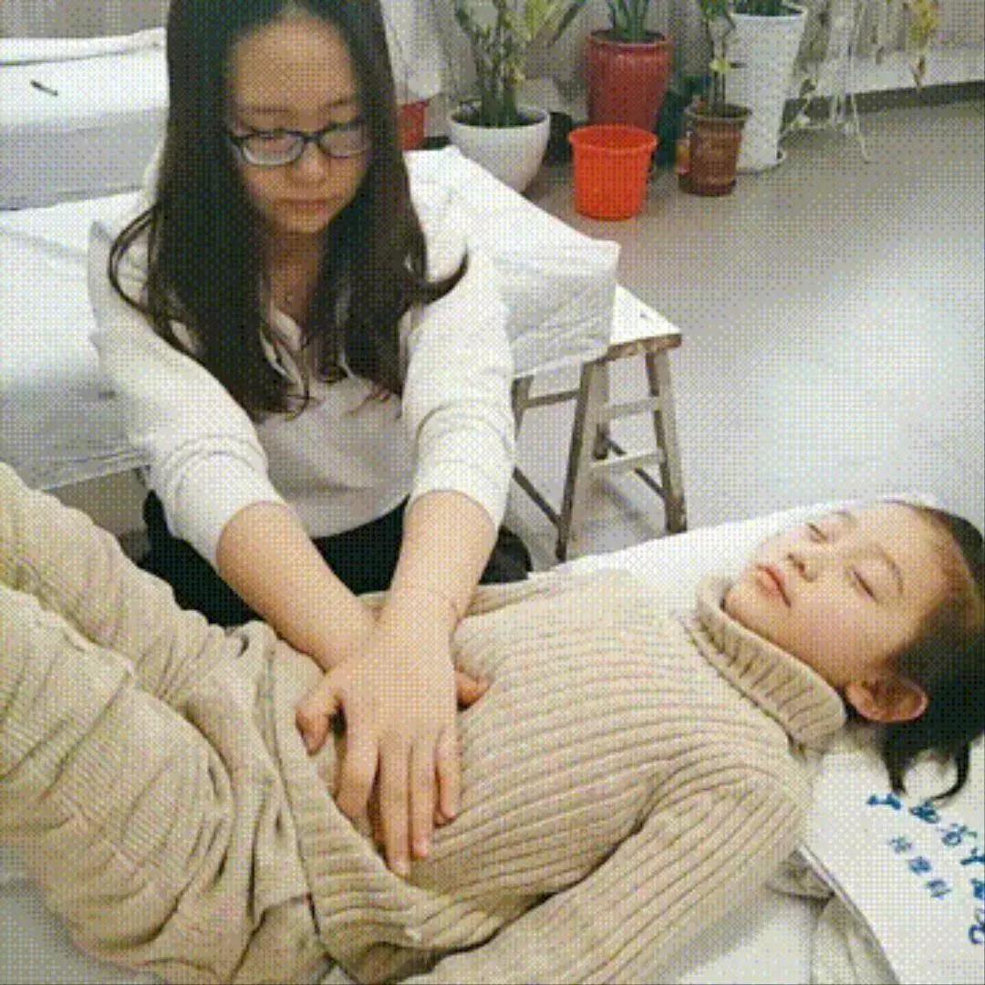 4岁孩子近视600度还能治好吗,4岁孩子1000度近视如何矫正视力